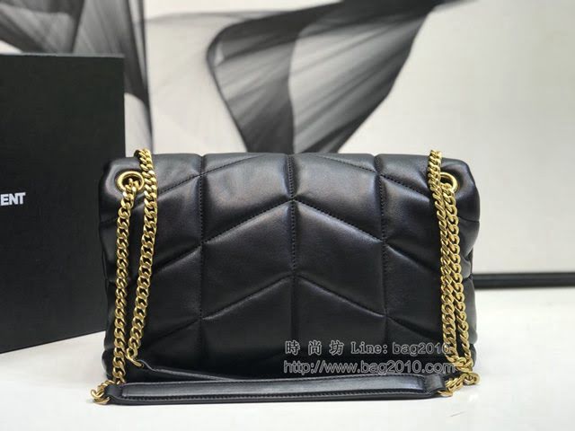 YSL爆款女士包包 聖羅蘭經典款LOULOU PUFFER絎縫漆皮小號郵差包 YSL肩背斜挎包 577476  jjh1136